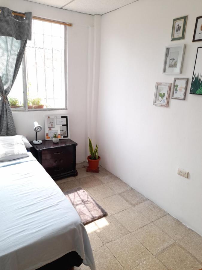 Albergue Casa IWANA Guayaquil Exterior foto